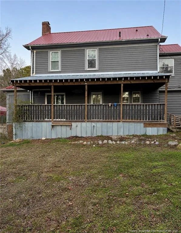 205 College Street Red Springs, NC 28377