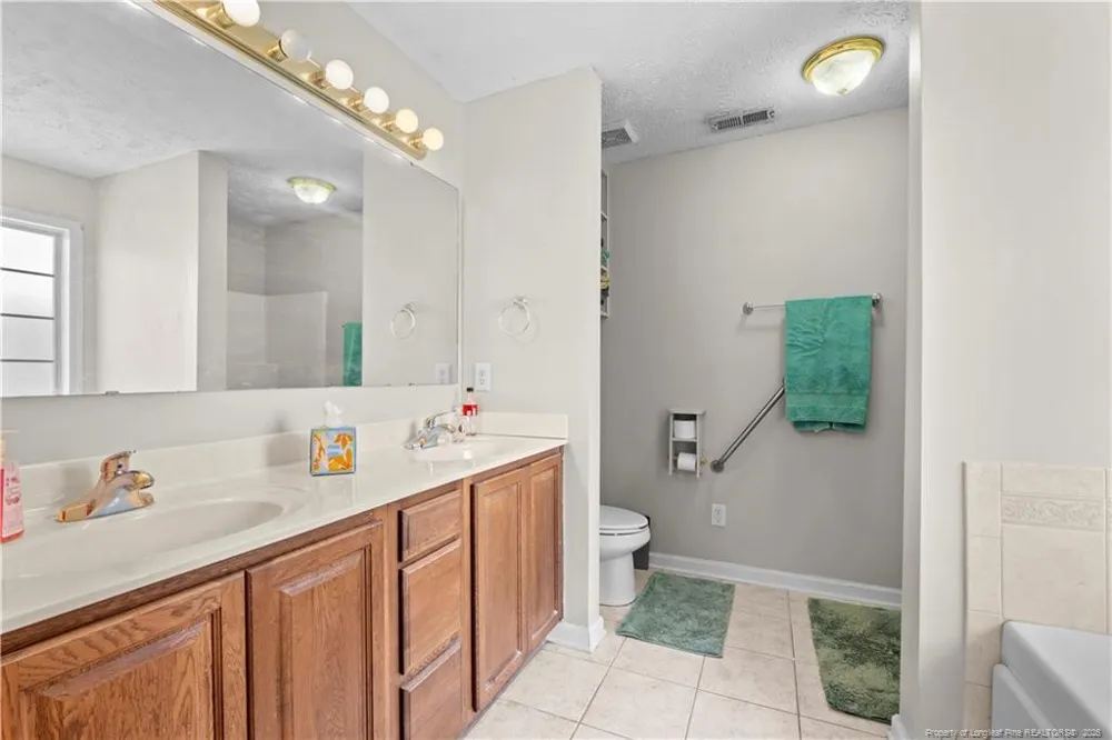 5946 Lillytrotter Drive Hope Mills, NC 28348