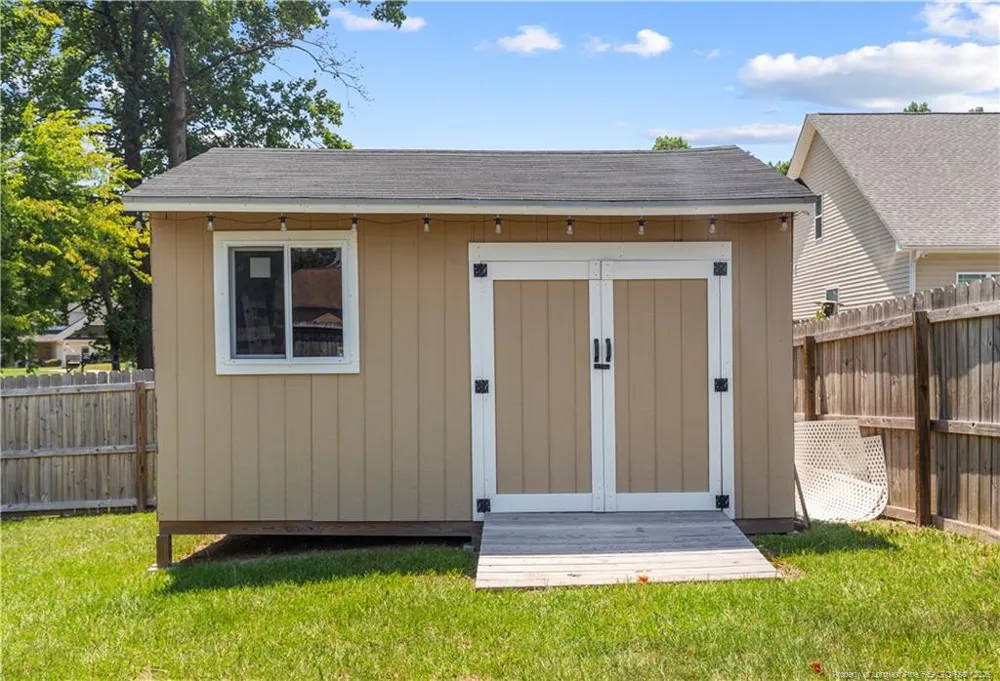 8609 Matchpoint Drive Linden, NC 28356