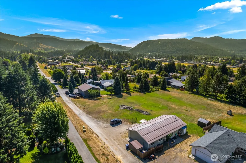 65 Ski Ridge Lane Leavenworth, WA 98826