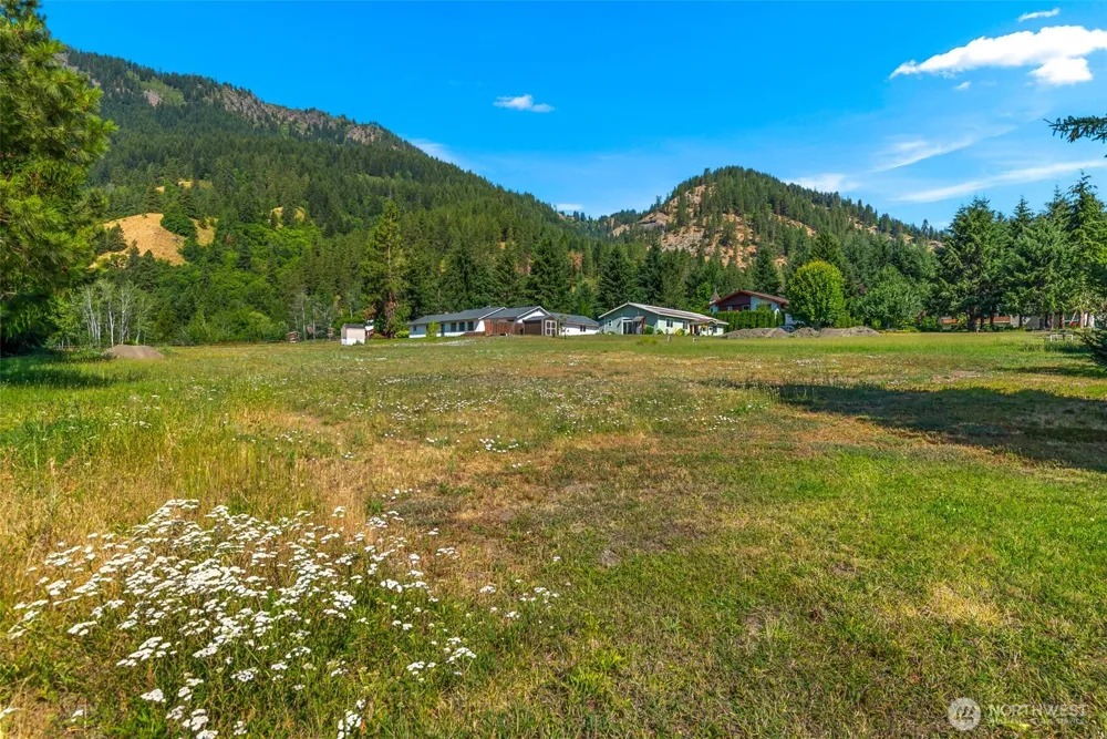 65 Ski Ridge Lane Leavenworth, WA 98826