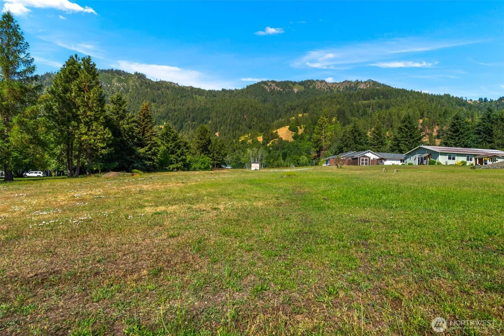 65 Ski Ridge Lane Leavenworth, WA 98826