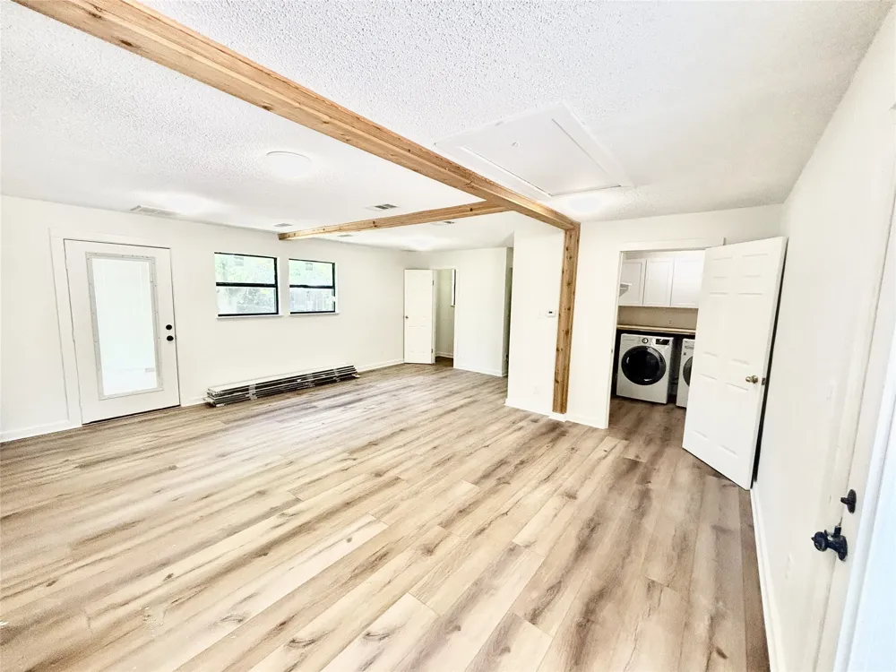 413 Sun Bonnet Drive Buda, TX 78610