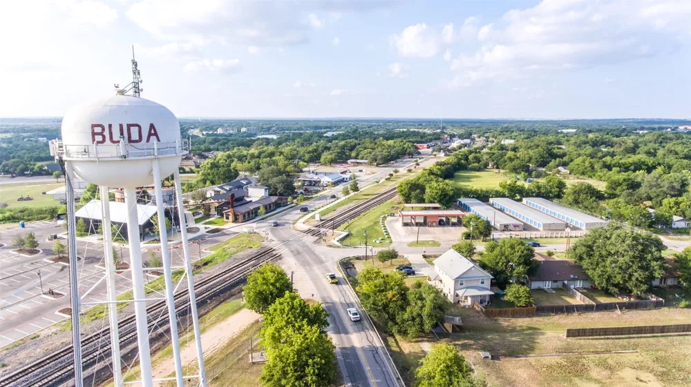413 Sun Bonnet Drive Buda, TX 78610