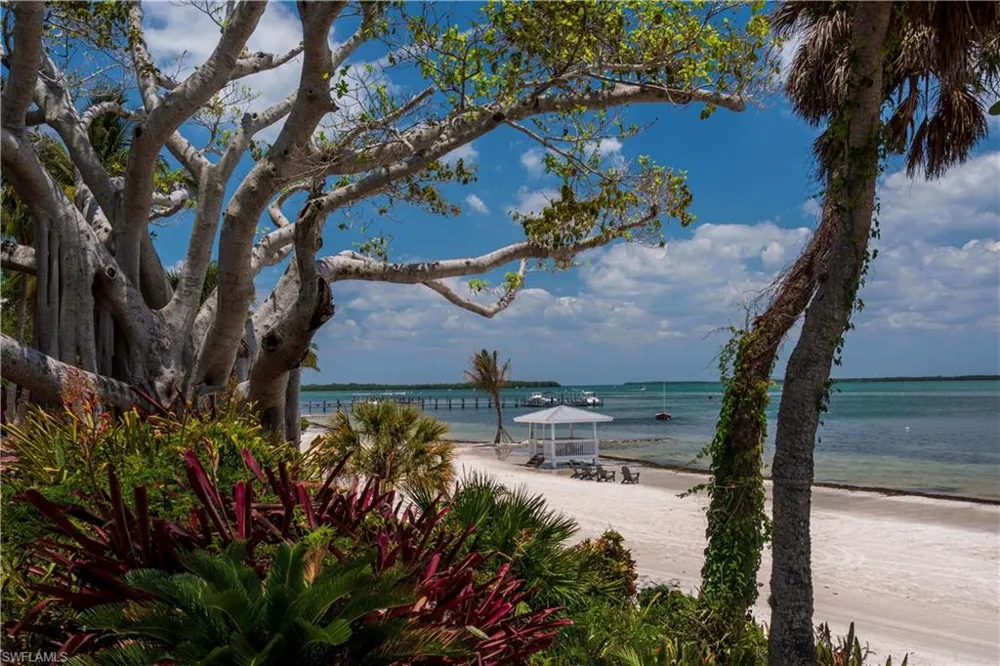 327 Useppa Useppa Island, FL 33924