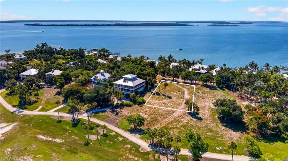 327 Useppa Useppa Island, FL 33924