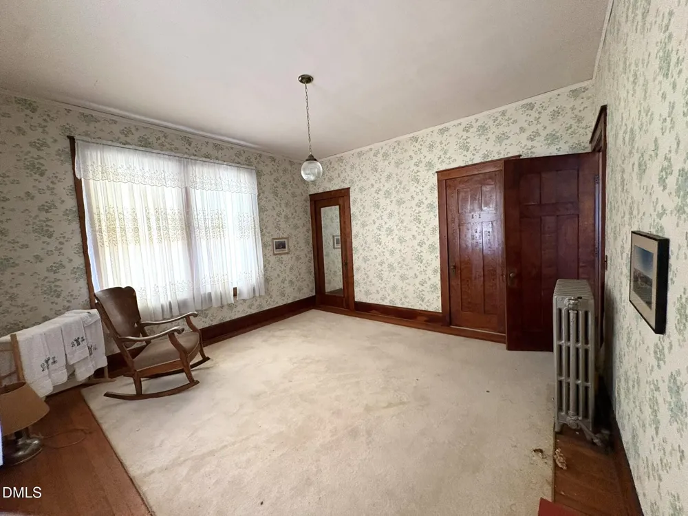 219 S Lamar Street Roxboro, NC 27573