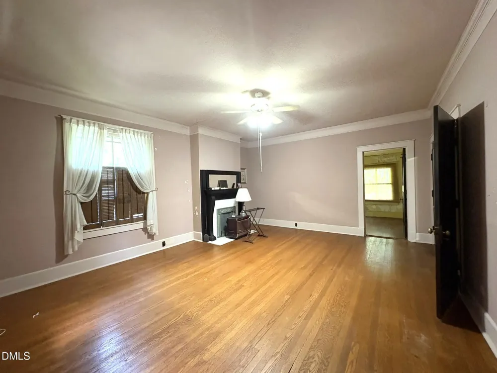 219 S Lamar Street Roxboro, NC 27573