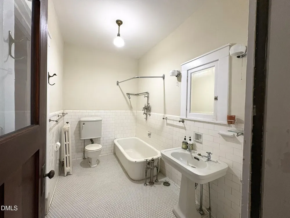 219 S Lamar Street Roxboro, NC 27573