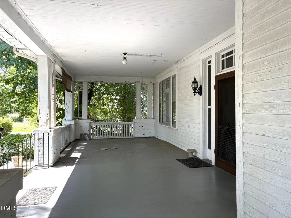 219 S Lamar Street Roxboro, NC 27573