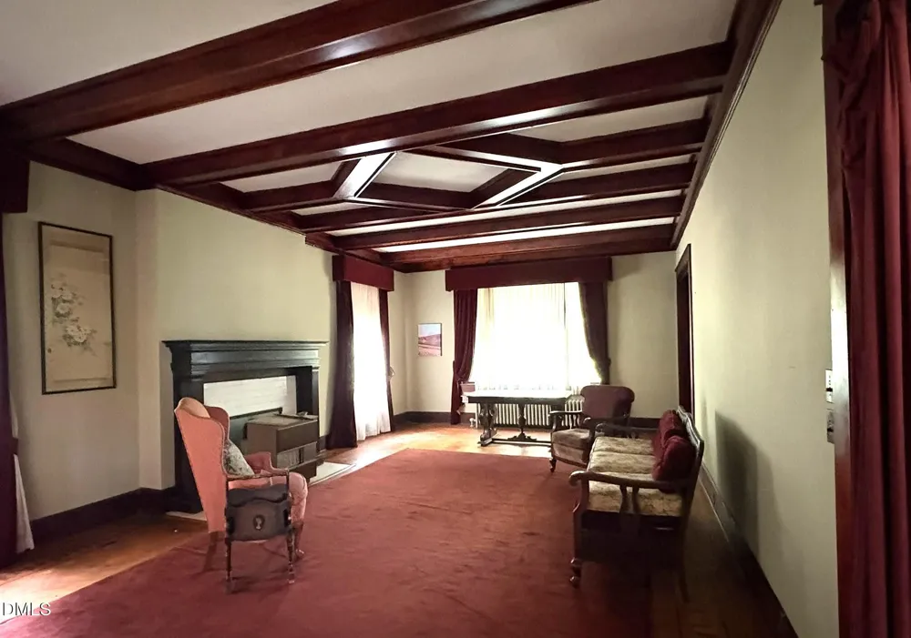 219 S Lamar Street Roxboro, NC 27573