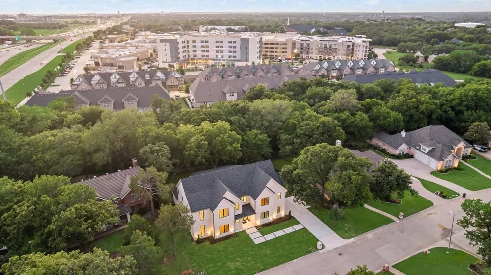 10 Brook Hollow Lane Trophy Club, TX 76262
