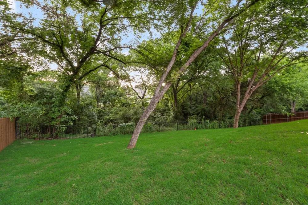 10 Brook Hollow Lane Trophy Club, TX 76262