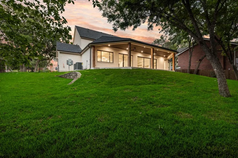 10 Brook Hollow Lane Trophy Club, TX 76262