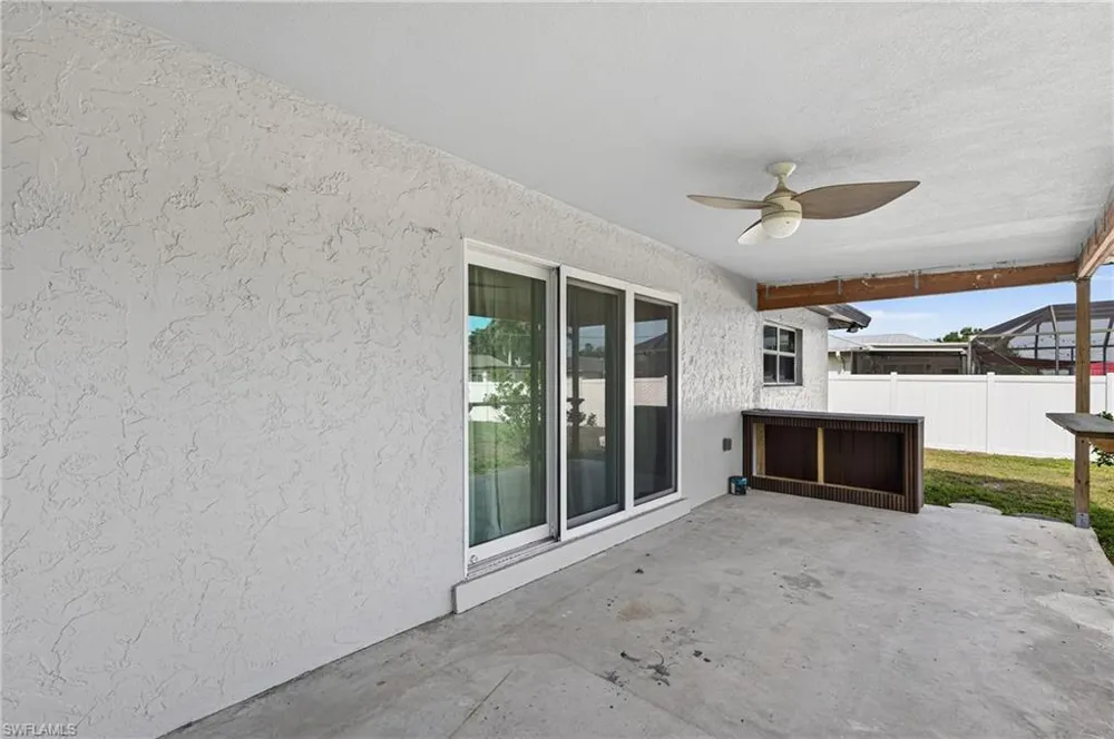 27072 Hillshire Lane Punta Gorda, FL 33983