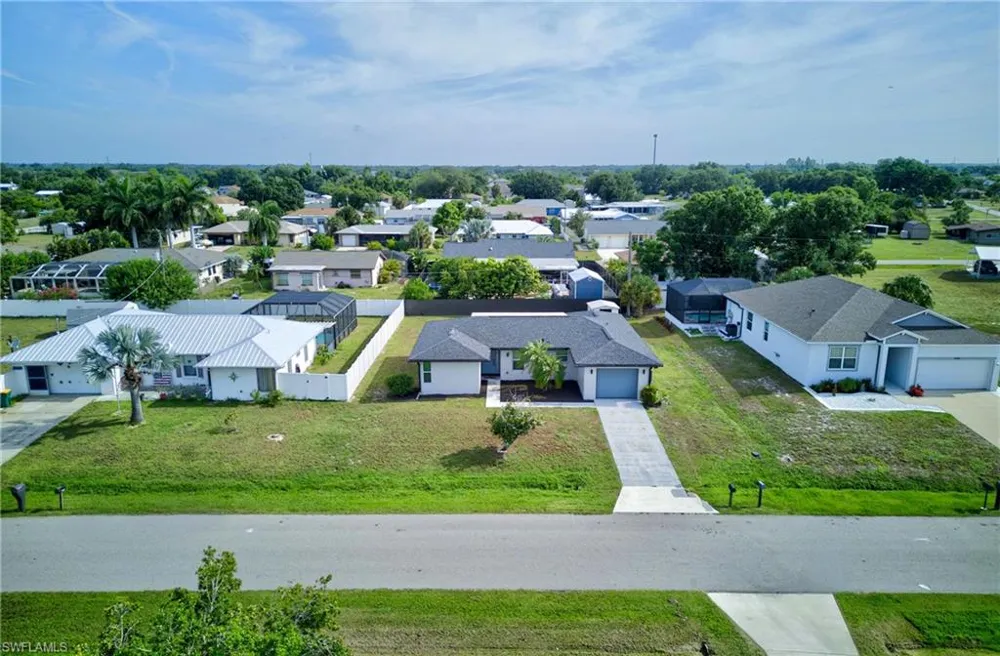 27072 Hillshire Lane Punta Gorda, FL 33983