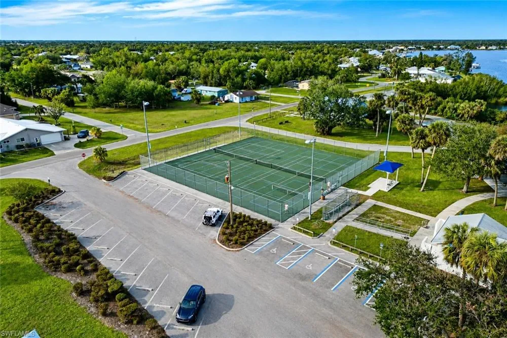 27072 Hillshire Lane Punta Gorda, FL 33983