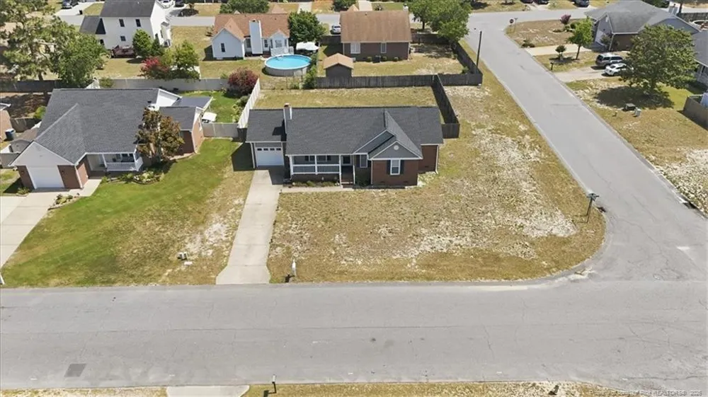 627 Sunnybrook Drive Hope Mills, NC 28348
