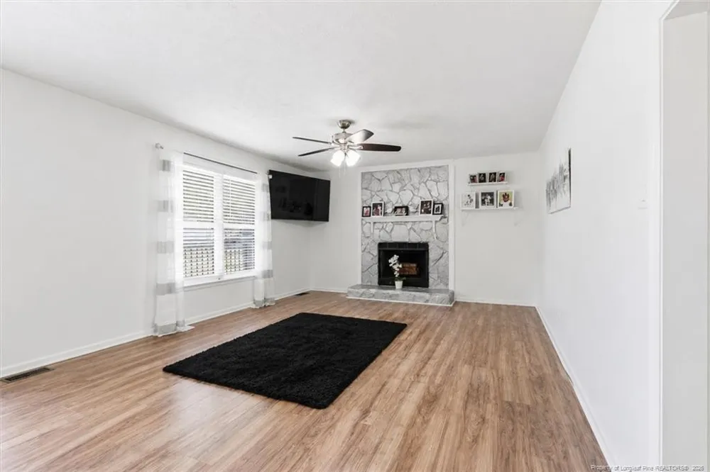 627 Sunnybrook Drive Hope Mills, NC 28348