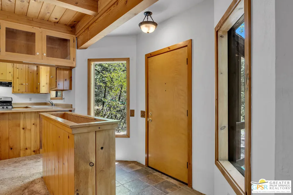 52260 Sylvan Way Idyllwild, CA 92549