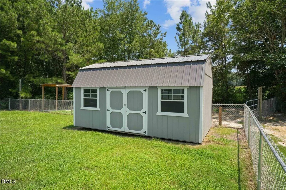 961 Pikeville Princeton Road Pikeville, NC 27863