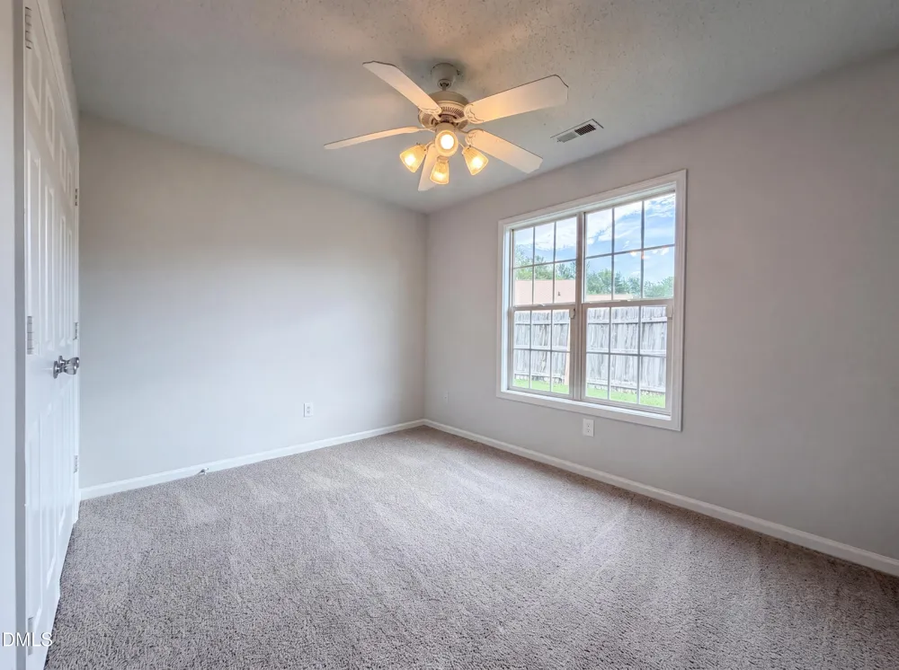 102 Reebe Circle Selma, NC 27576