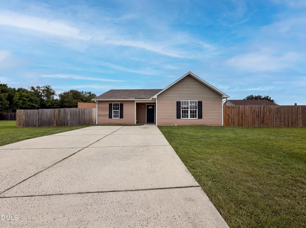 102 Reebe Circle Selma, NC 27576