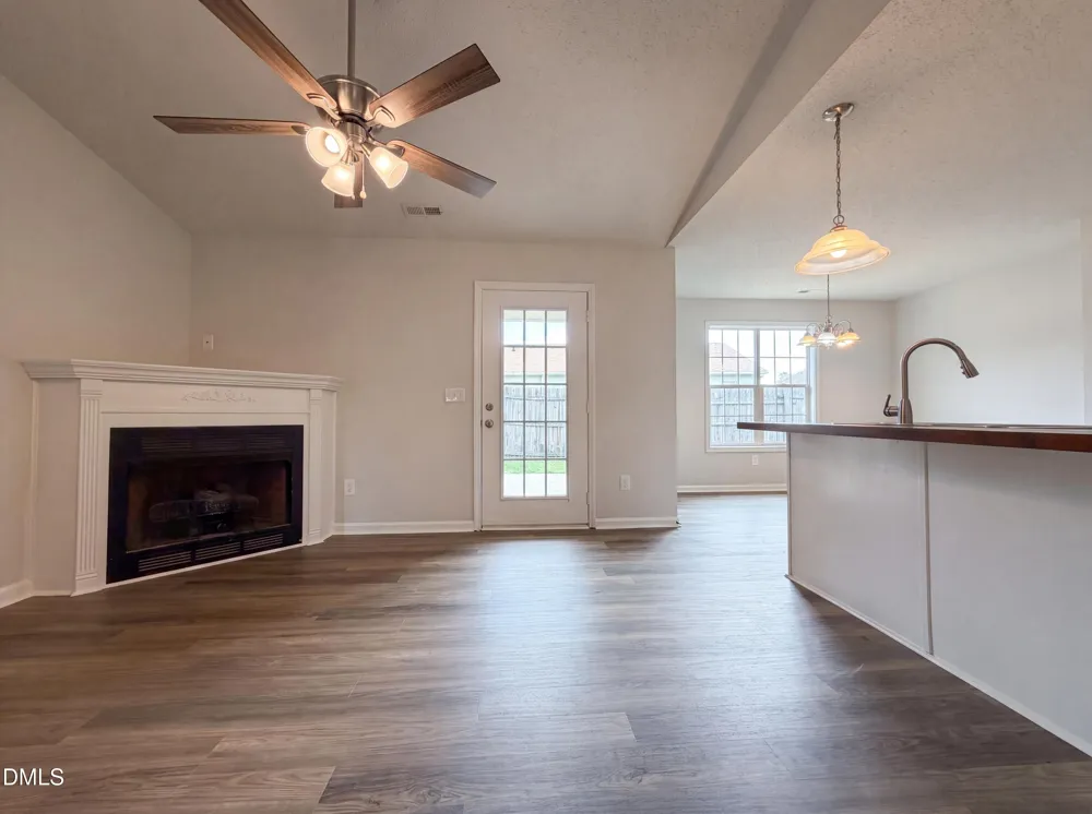 102 Reebe Circle Selma, NC 27576