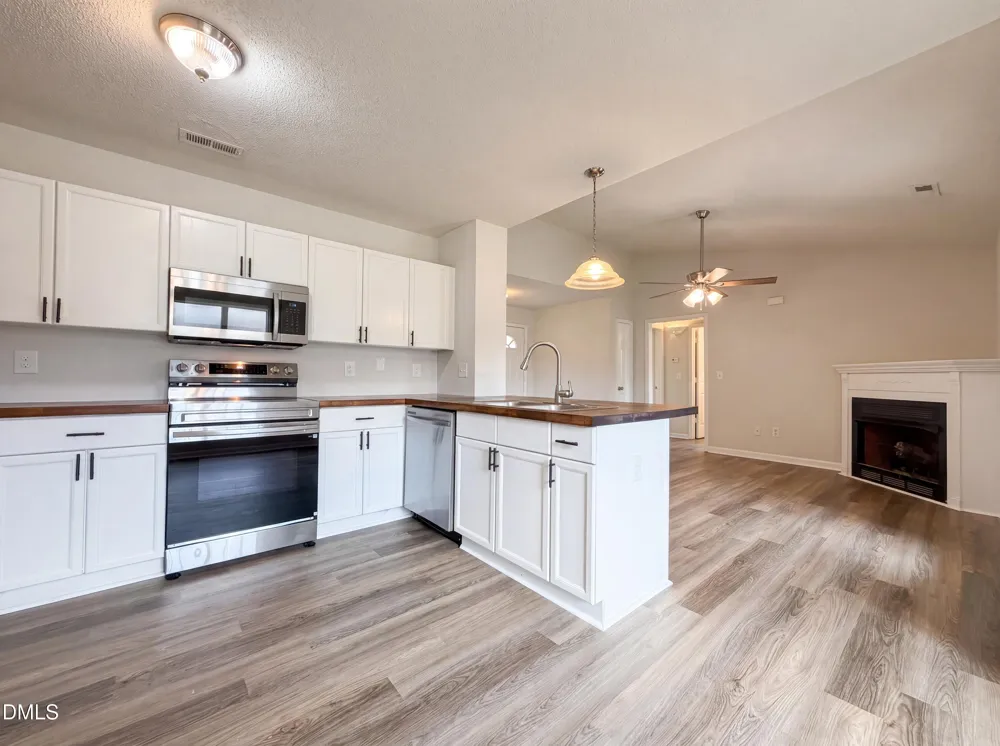 102 Reebe Circle Selma, NC 27576
