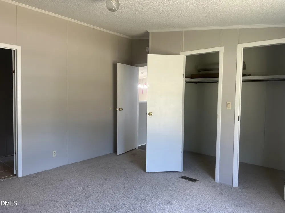 121 Ash Street Coats, NC 27521