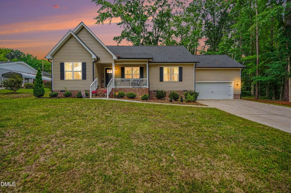 212 Tanglewood Drive Louisburg, NC 27549