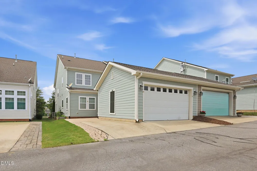113 Broyles Court Holly Springs, NC 27540