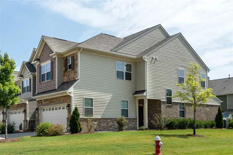 537 Whitworth Lane