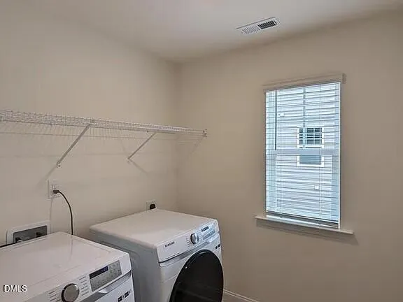 1233 Weavers Trace Drive Zebulon, NC 27597