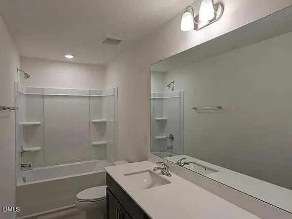 1233 Weavers Trace Drive Zebulon, NC 27597