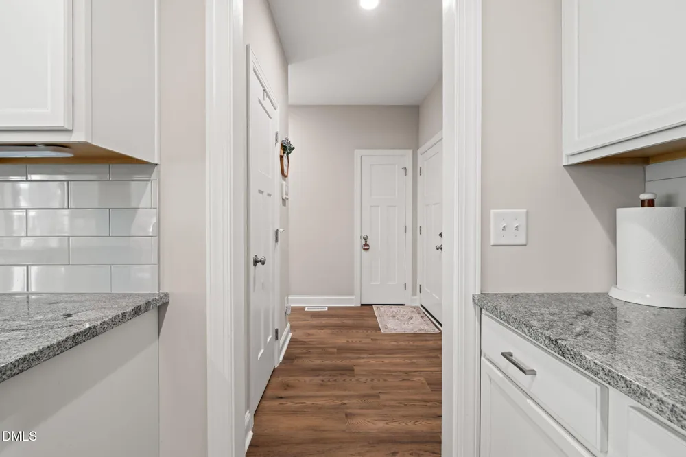 748 Old School Road Four Oaks, NC 27524