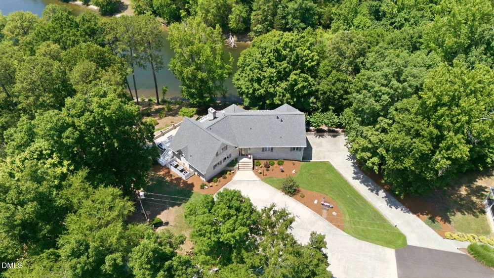 118 Silverado Trail Semora, NC 27343