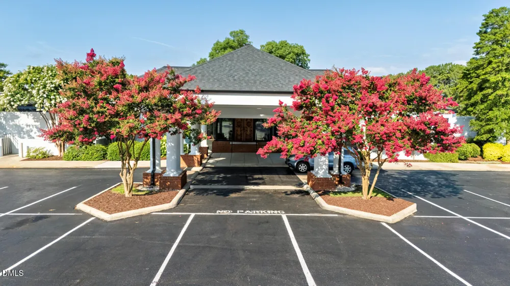 4929 Edinborough Road Greensboro, NC 27406