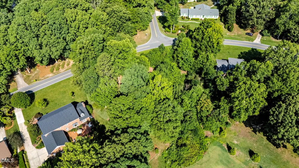 4929 Edinborough Road Greensboro, NC 27406