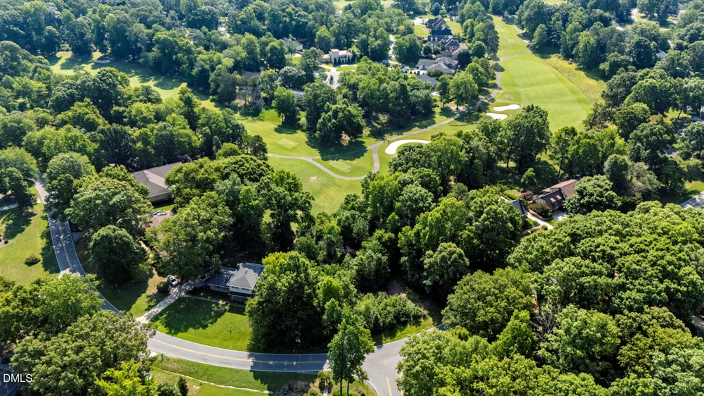 4929 Edinborough Road Greensboro, NC 27406