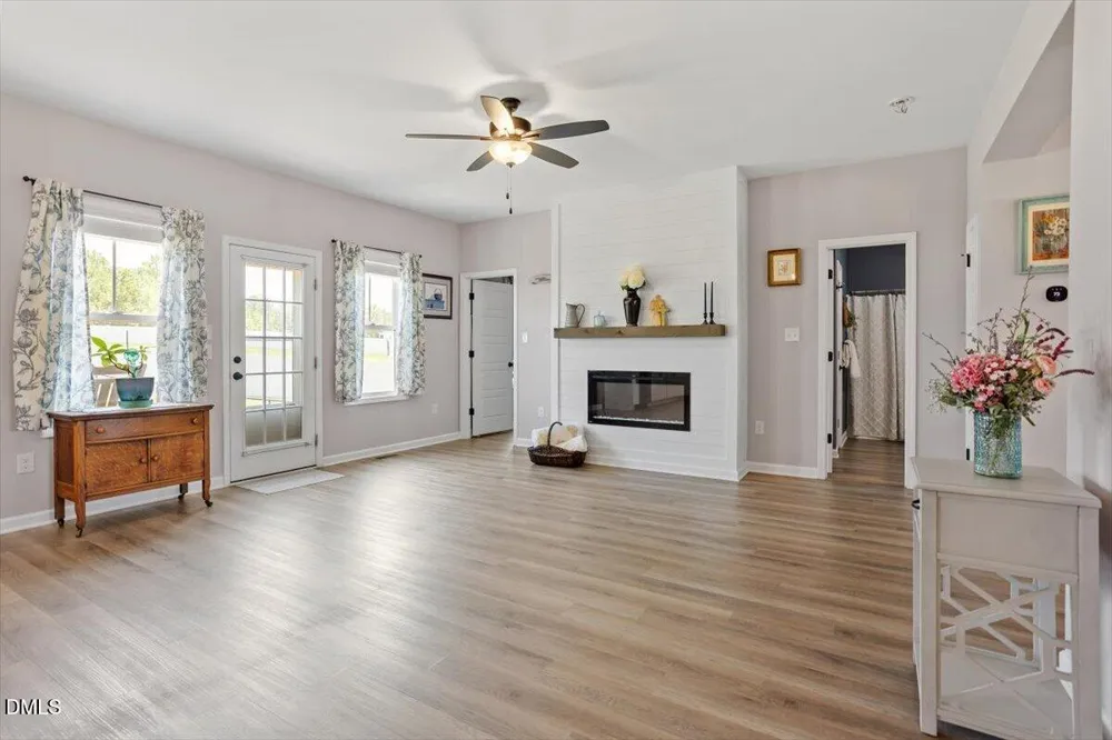 9723 Bear Run Lane Middlesex, NC 27557