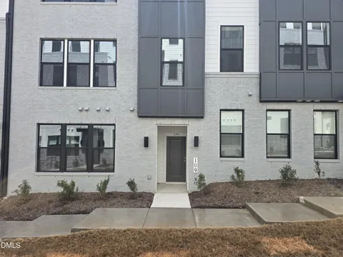 109 Ailey Brook Way #200