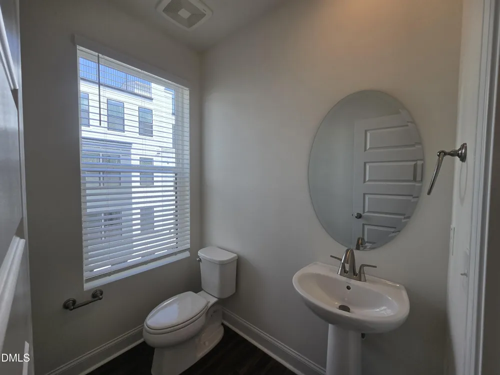 109 Ailey Brook Way #200 Wake Forest, NC 27587