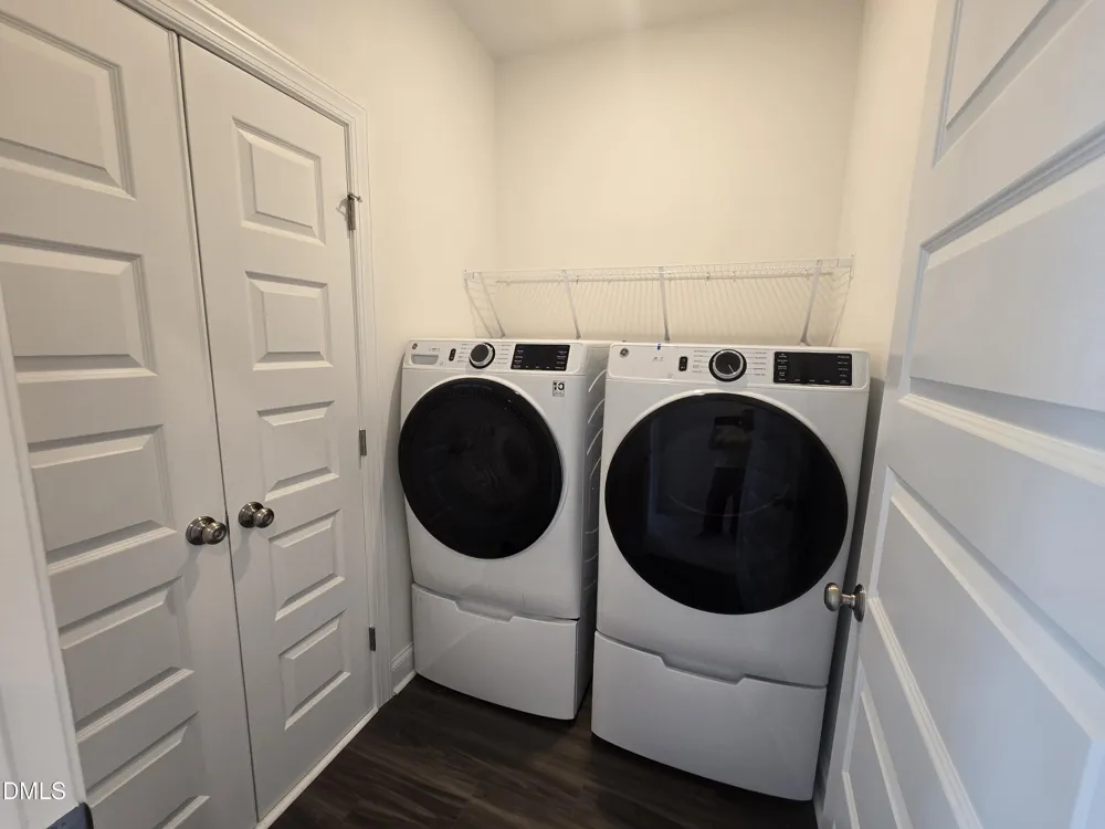109 Ailey Brook Way #200 Wake Forest, NC 27587