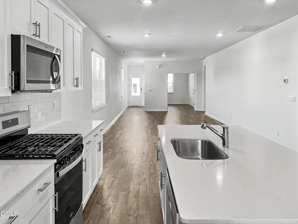 1404 Jasmine View Way Knightdale, NC 27545