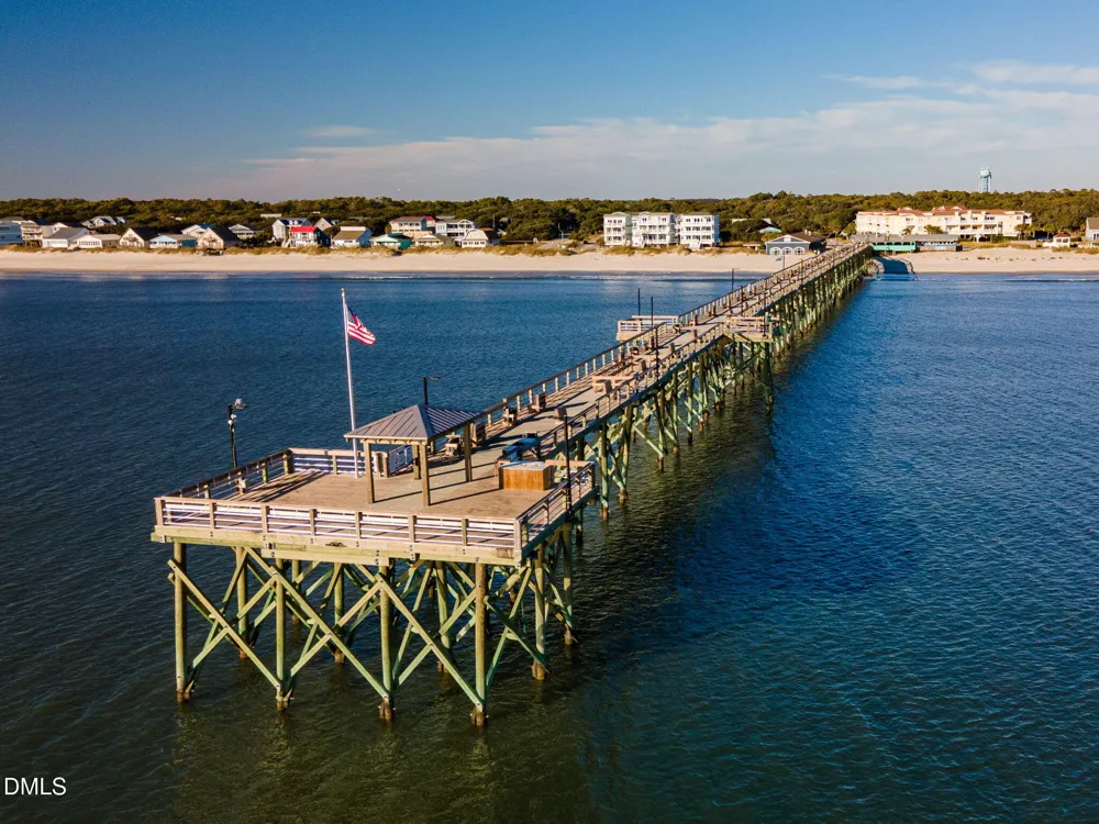 122 NE 37th Street Oak Island, NC 28465