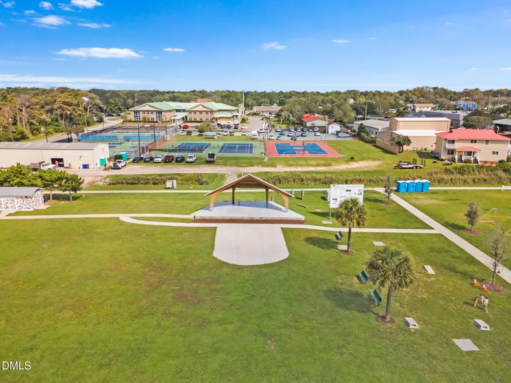 122 NE 37th Street Oak Island, NC 28465