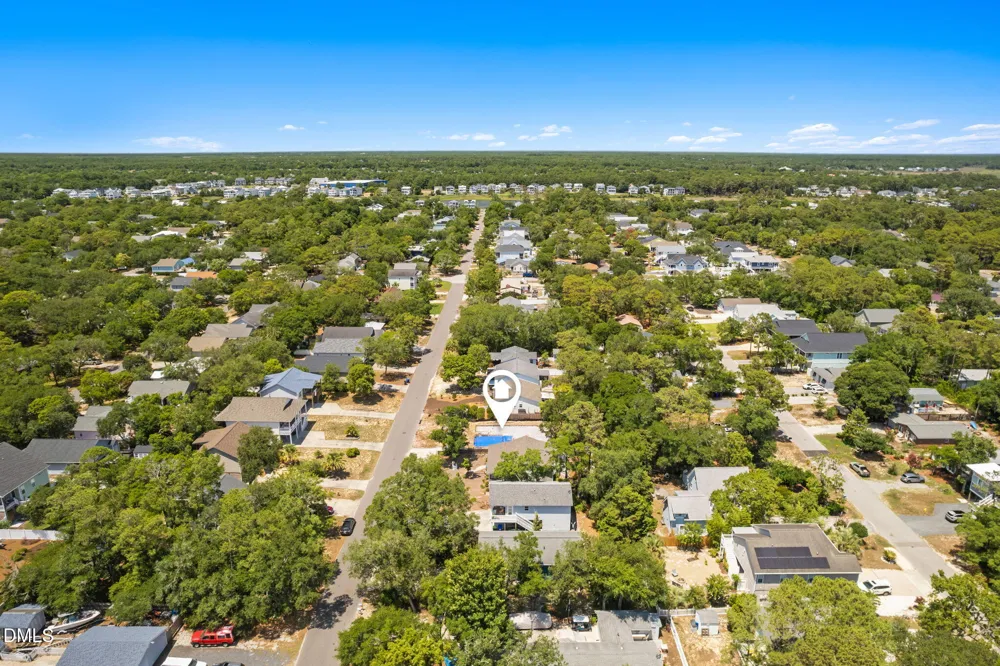122 NE 37th Street Oak Island, NC 28465