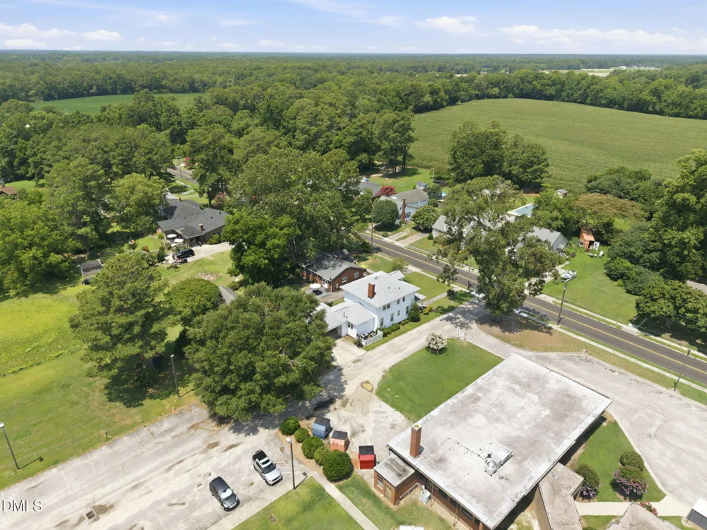 501 S Main Street Stantonsburg, NC 27883