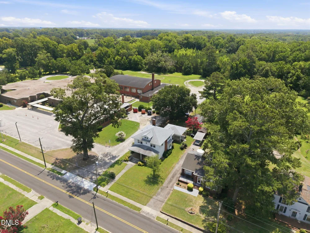 501 S Main Street Stantonsburg, NC 27883